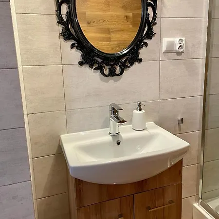 Osrodek Promenada- Faleza Bed & Breakfast