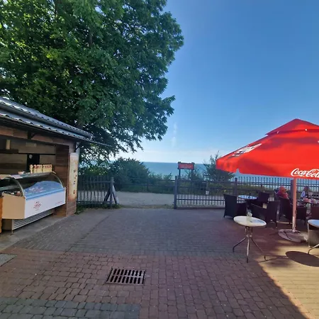 Bed & Breakfast Osrodek Promenada- Faleza 3*