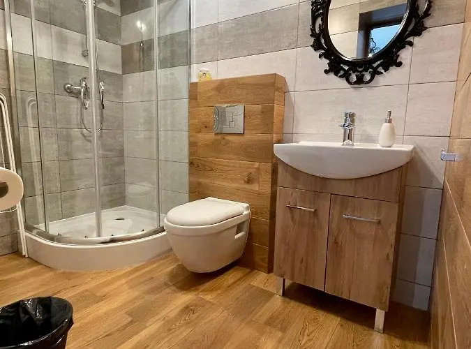 Osrodek Promenada- Faleza Bed & Breakfast