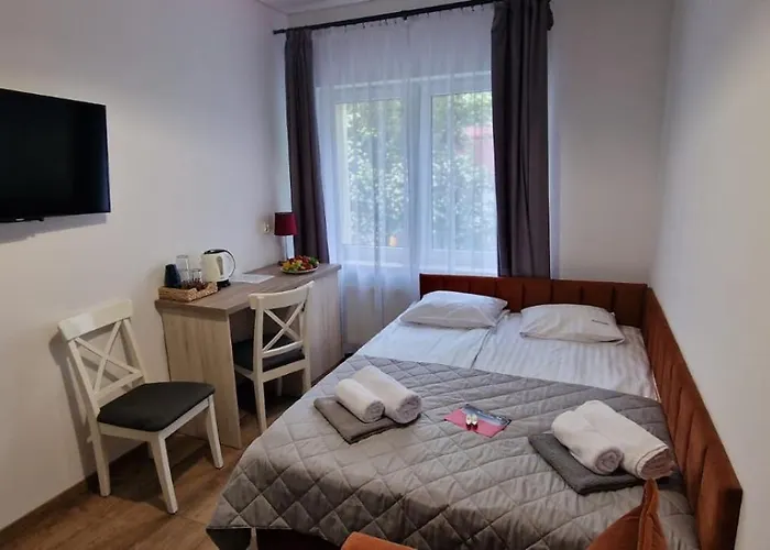 Bed & Breakfast Osrodek Promenada- Faleza 3*