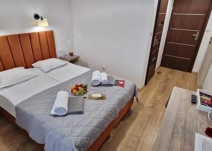 Bed & Breakfast Osrodek Promenada- Faleza 3*